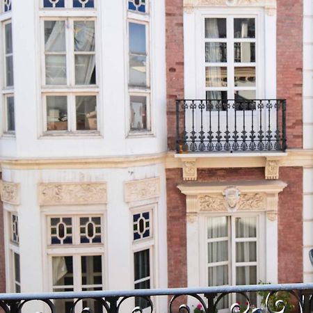 P&P Apartaments Pena Malaga Ngoại thất bức ảnh