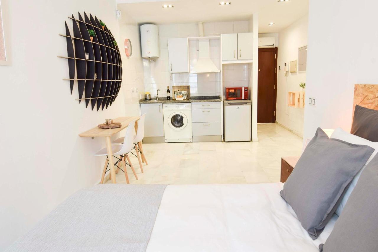 P&P Apartaments Pena Malaga Ngoại thất bức ảnh