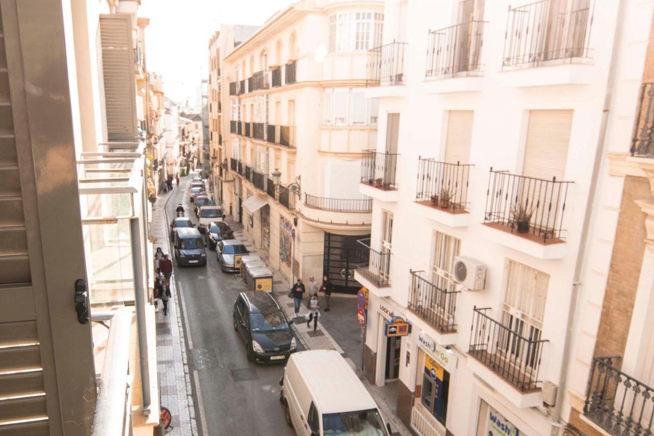 P&P Apartaments Pena Malaga Ngoại thất bức ảnh