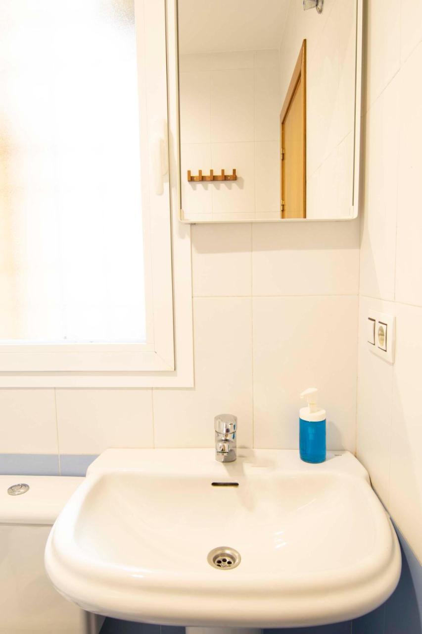 P&P Apartaments Pena Malaga Ngoại thất bức ảnh